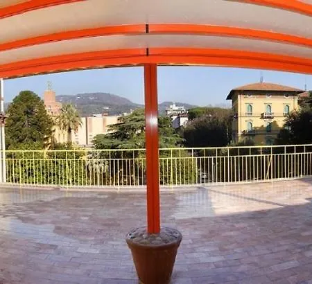 Attico Incerpi, Terrazza Sui Tetti Di Апартаменты *