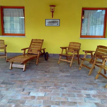 Attico Incerpi, Terrazza Sui Tetti Di